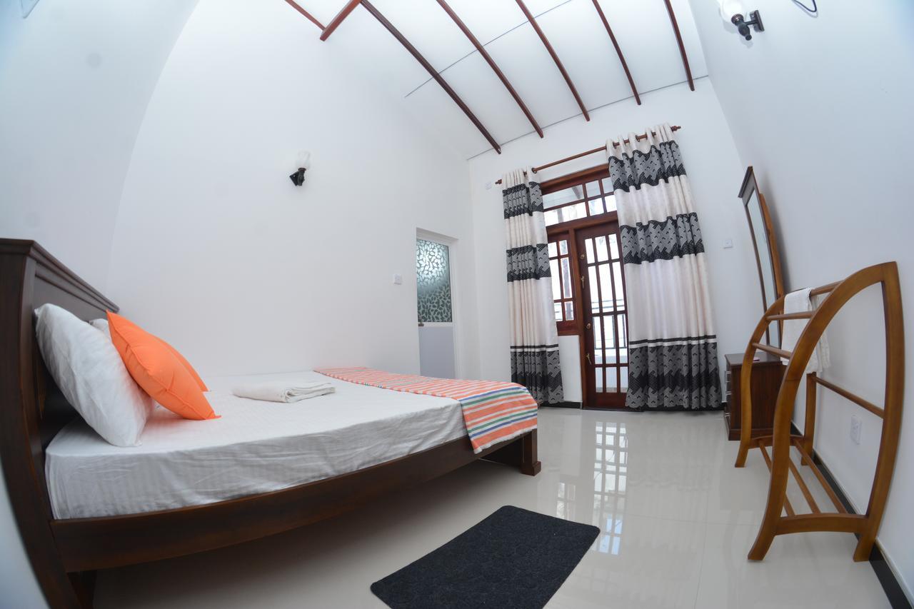 Reshani Guest House Negombo Exterior foto